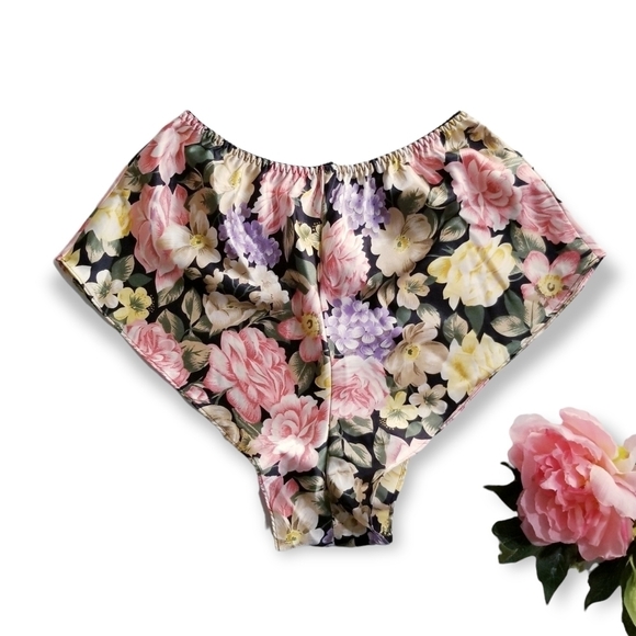 Victoria’s Secret Vintage 90s Gold Tag Floral Satin Soft Pajama Set - Picture 8 of 15